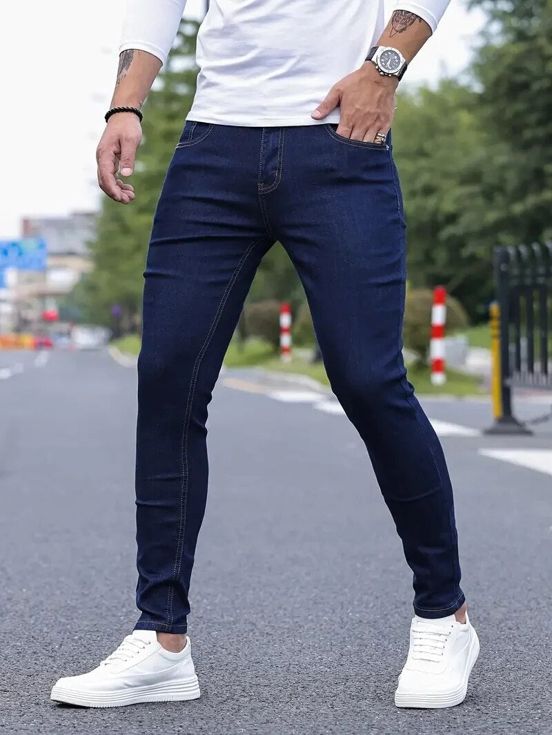 Thomas - Men's slim fit stretch jeans with tapered leg and ankle length
