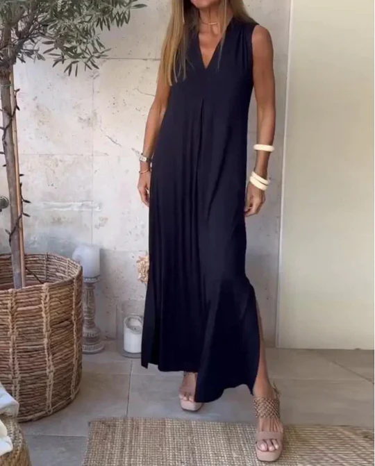 Zara - Relaxed Women's Wedding Guest Maxi Dress with Deep V-Neck and Side Split
