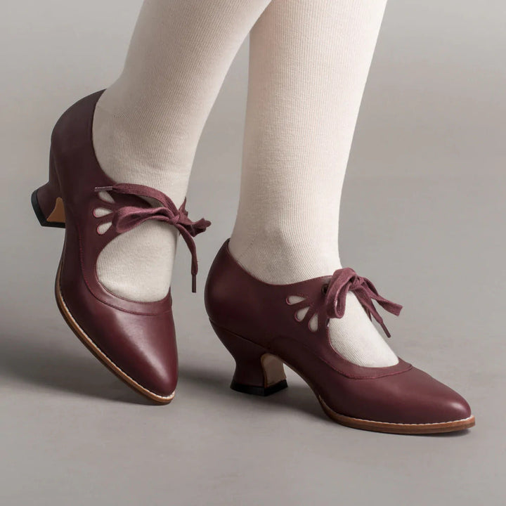Women's Heels - Lace-Up Kitten Heel Cut-Out Detail Pointed Toe | Elegant
