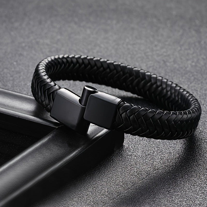 Jewellery Men - Braided Bracelet with Magnetic Clasp | Minimal Style