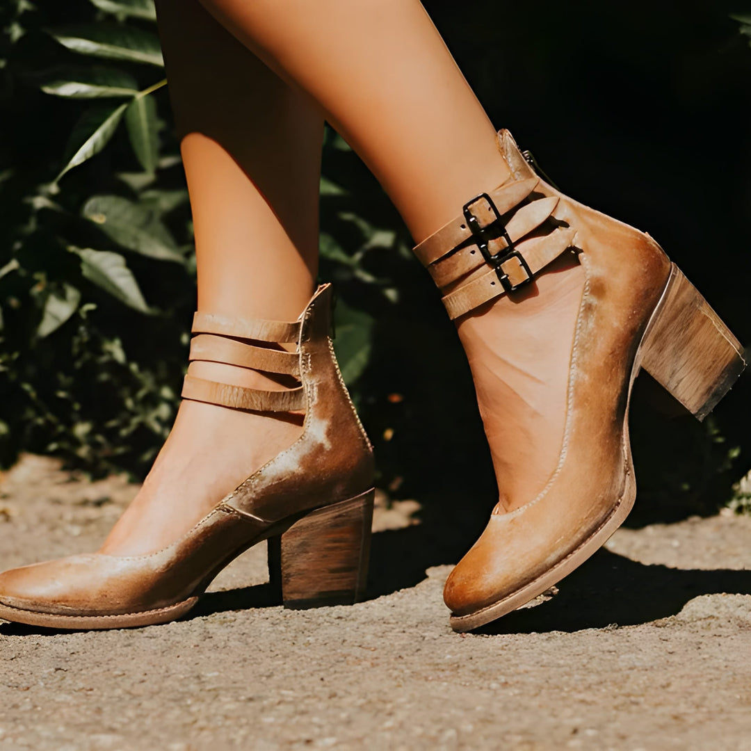 Women's Heels - Block Heel Double Ankle Strap Closed Toe | Classic