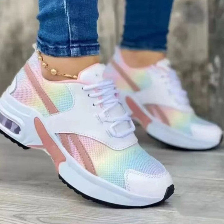 Women's Trainers - Chunky Air Sole Lace Up Running Sneaker | Casual