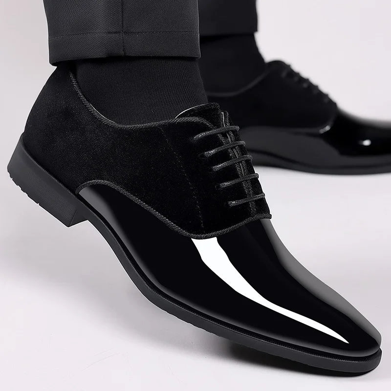 Men's Shoes - Formal Lace-Up Oxford with Glossy Toe Cap | Smart