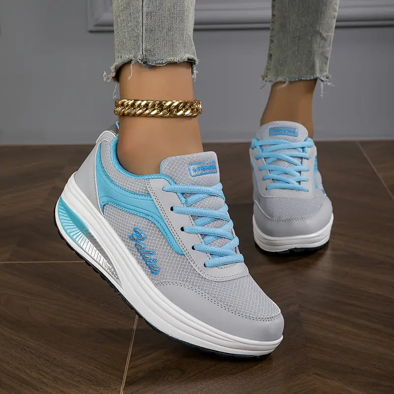 Women's Trainers - Platform Lace Up Court Style Sneaker | Casual