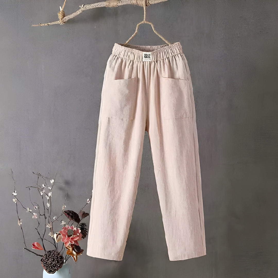 Women's Trousers - Relaxed Tapered Fit with Large Pockets | Summer
