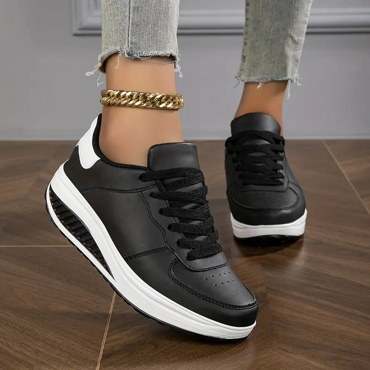 Women's Trainers - Platform Lace Up Court Style Sneaker | Casual