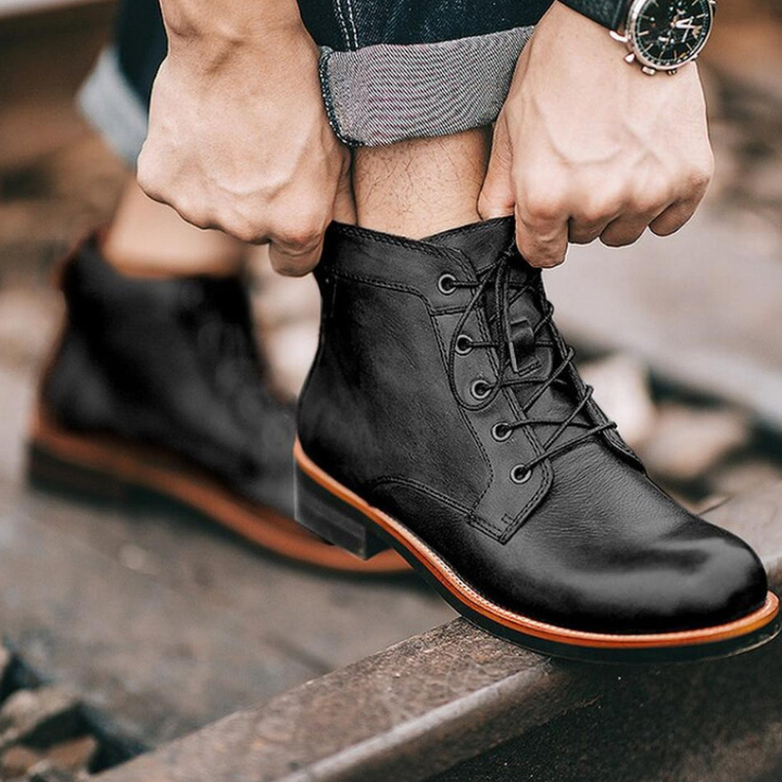 Men's Boots - Lace-Up Ankle Boot with Vintage Worn Finish | Classic