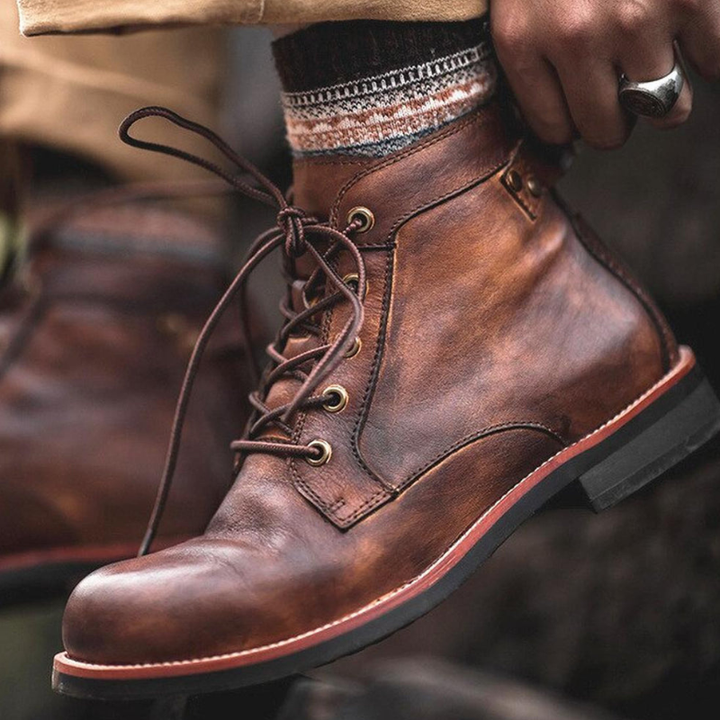 Men's Boots - Lace-Up Ankle Boot with Vintage Worn Finish | Classic