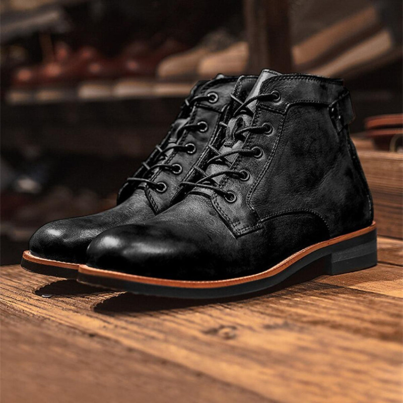 Men's Boots - Lace-Up Ankle Boot with Vintage Worn Finish | Classic