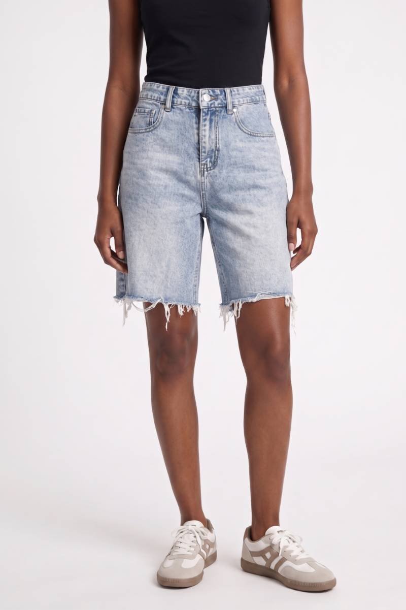 Shorts Women - High Waisted Frayed Hem | Vintage Wash — Light Blue