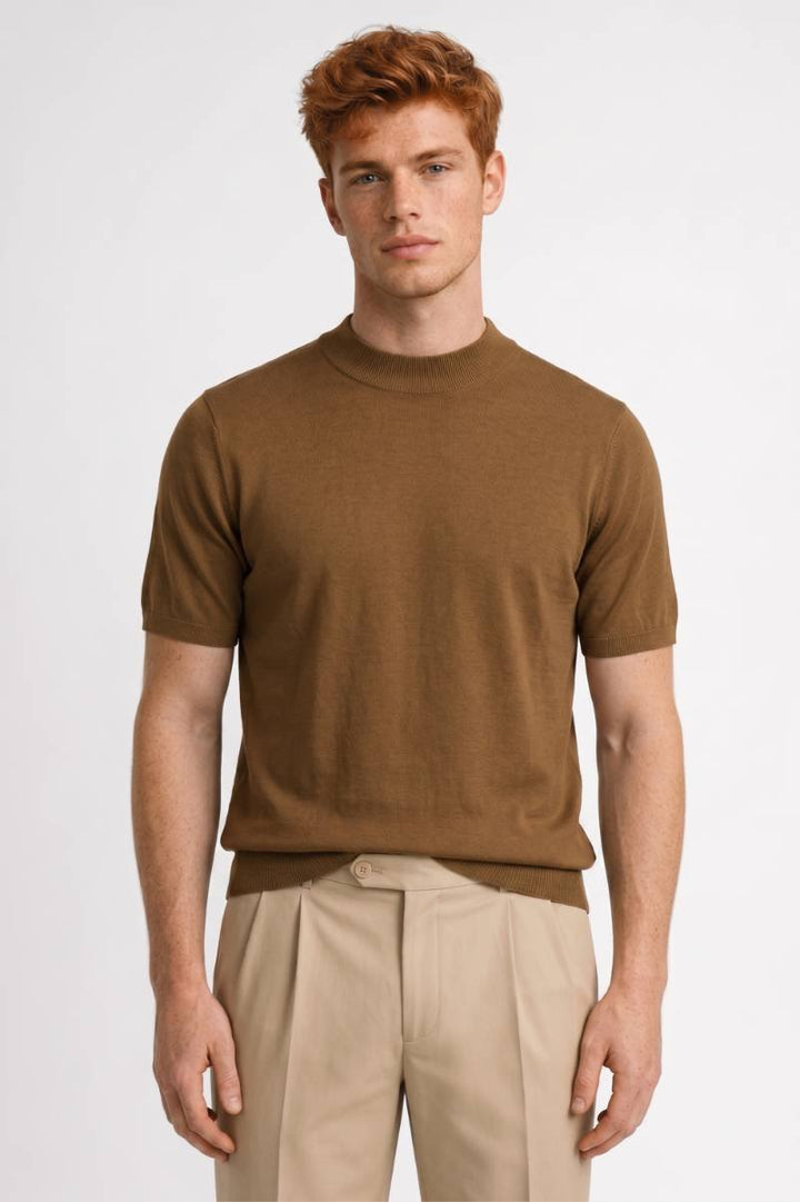 T-Shirt Men - Mock Neck Short Sleeve | Relaxed — Camel
