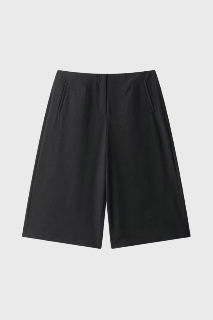 Tailored Shorts Women - High Waisted Wide Leg | Sophisticated — Black